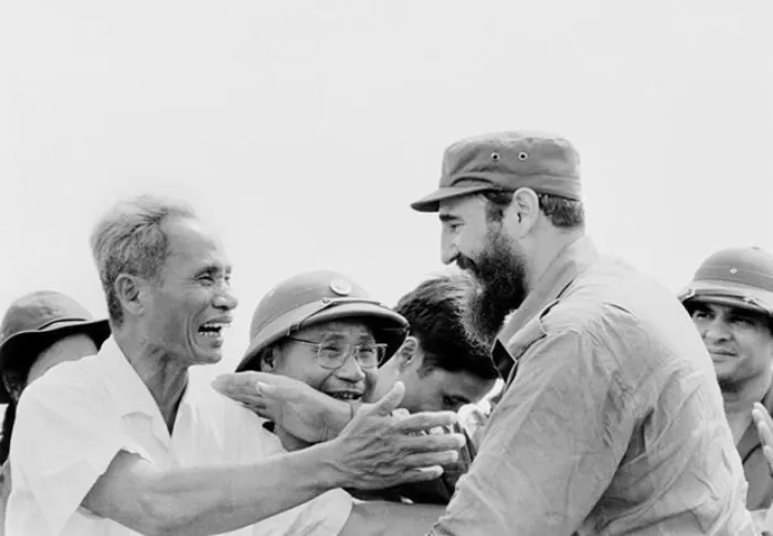 câu nói nào sau đây thể hiện tình đoàn kết của nhân dân cuba đối với nhân dân việt nam