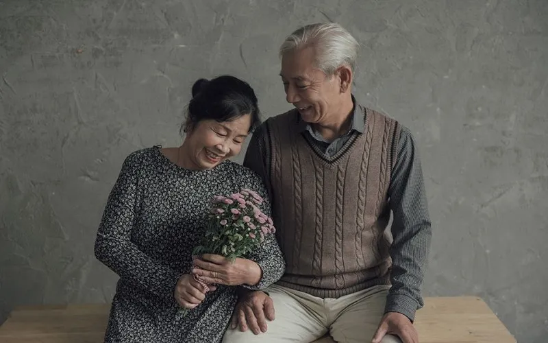 Những câu thơ hay về vợ chồng
