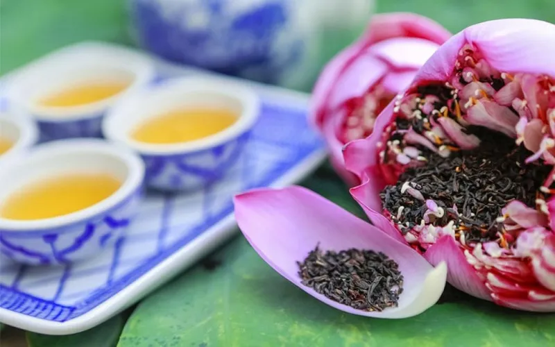 Thơ uống trà