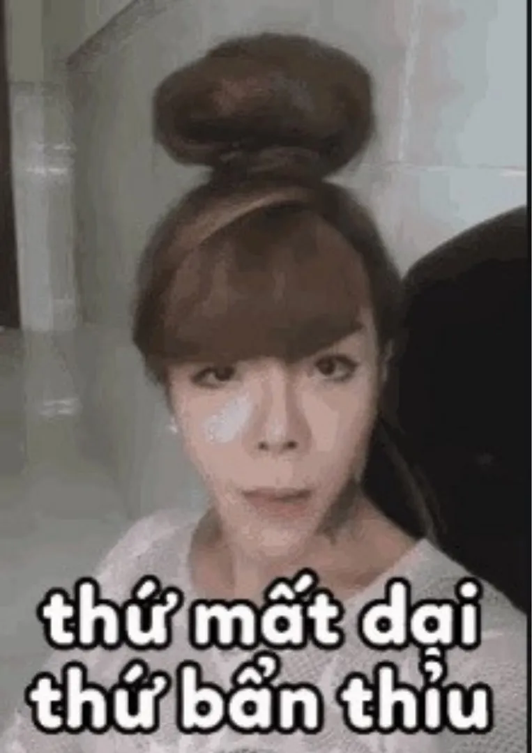 Cẩm Lan Sục meme