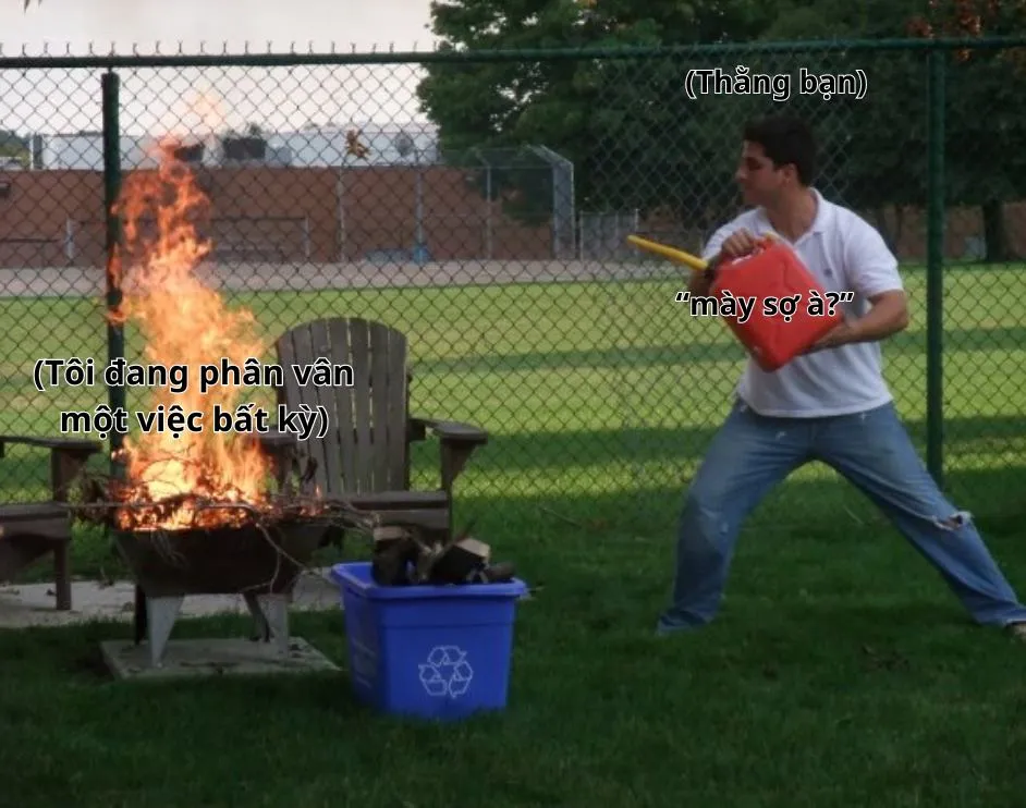 Mày sợ nó à meme
