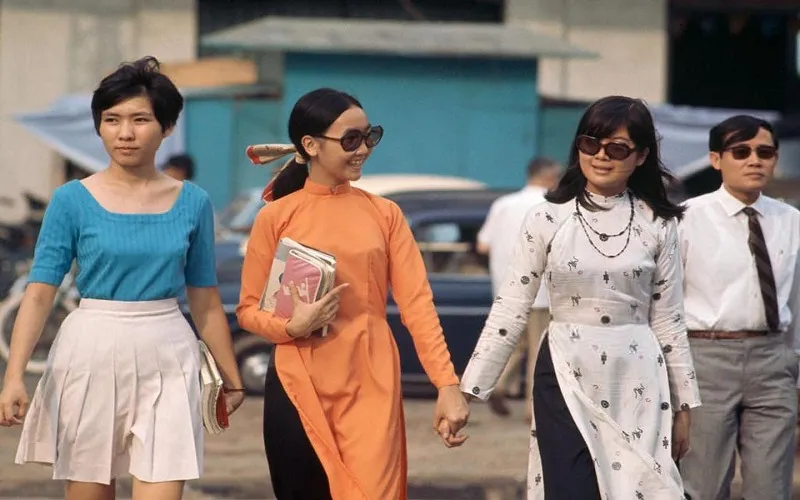 Tác phẩm của Giang Nam