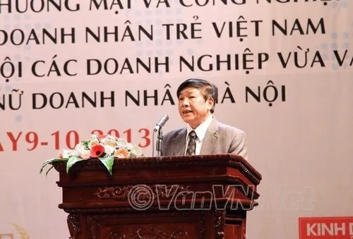 Nhà văn Khuất Quang Thụy