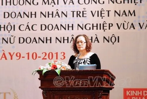 Nhà văn Thành Đức Trinh Bảo