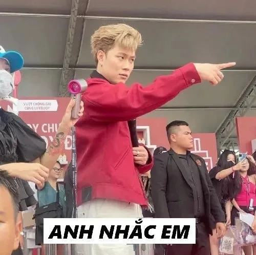 meme anh nhắc em