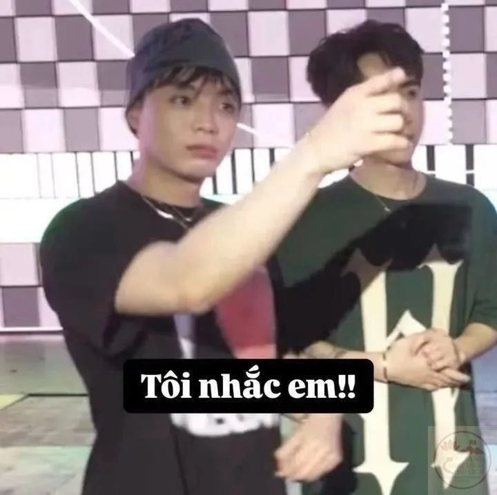 meme anh nhắc em