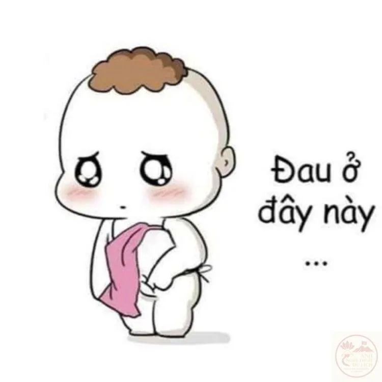 đau ở đây này meme