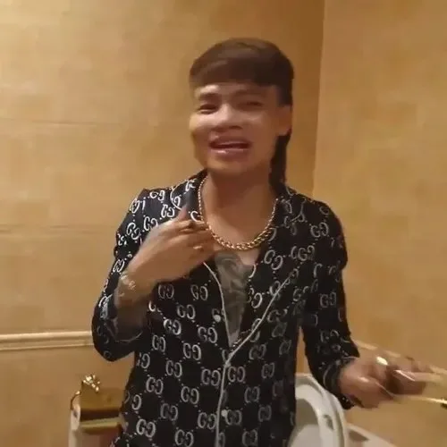 khá bảnh meme trái tim