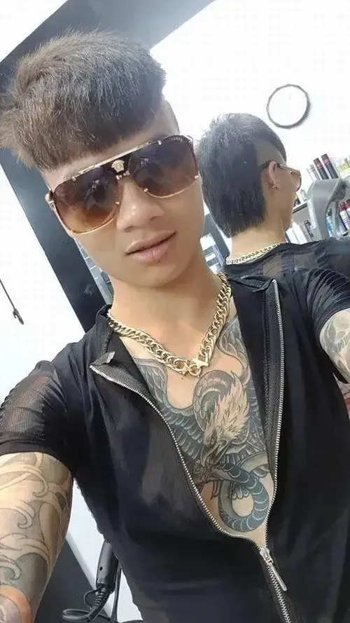khá bảnh meme trái tim