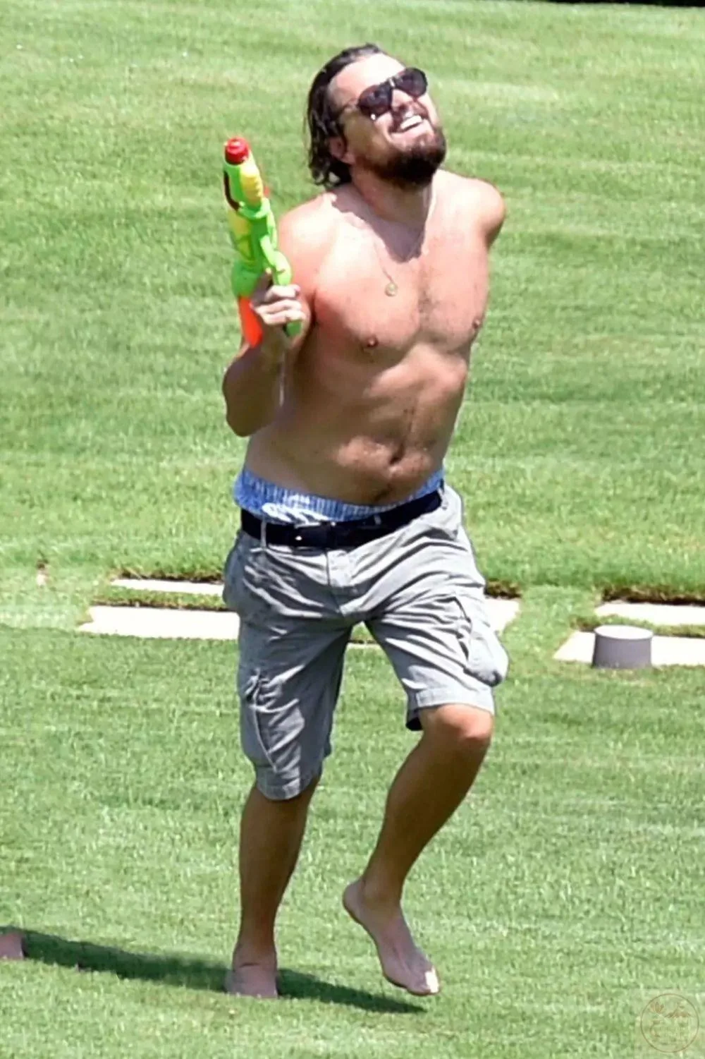 leonardo dicaprio meme