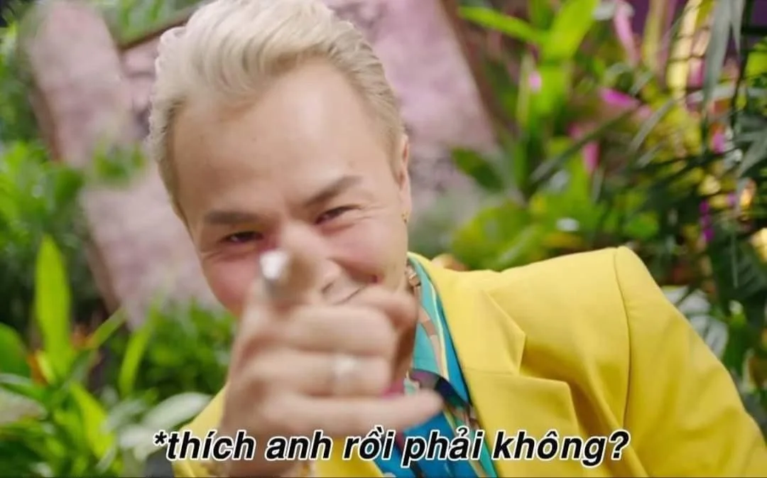 meme chỉ tay vào mặt
