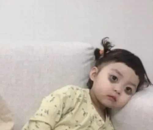 hình ảnh mắt thâm hài hước