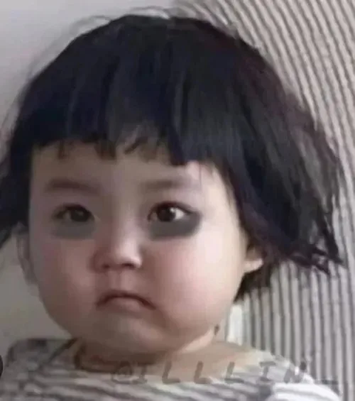 hình ảnh mắt thâm hài hước