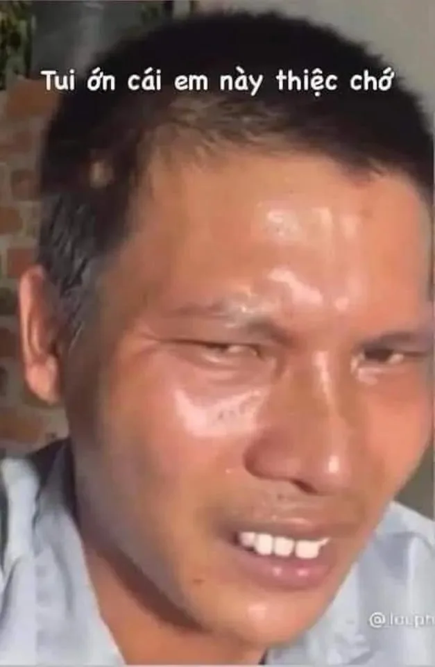 meme mặt nghi ngờ