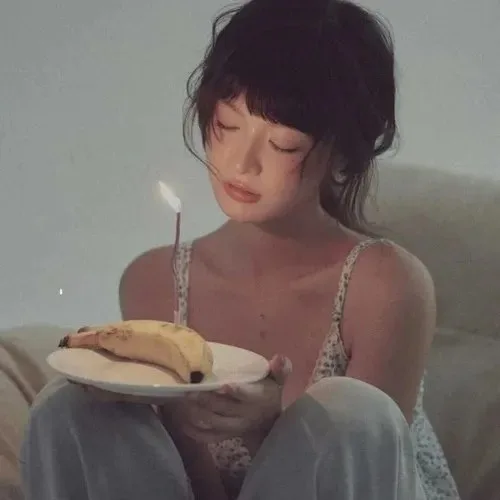 ảnh tủi thân một mình