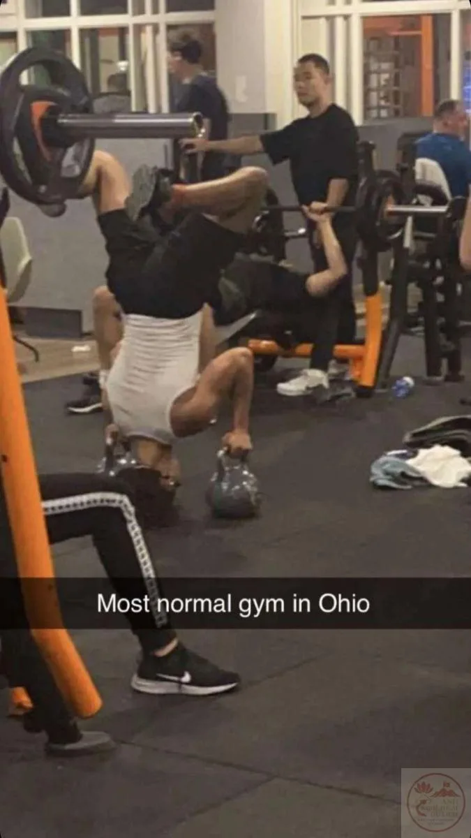 ohio meme kỳ quái