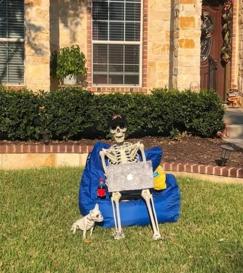 meme skeleton