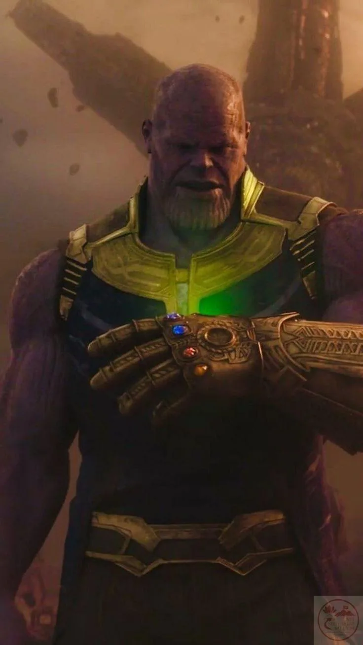 meme thanos búng tay