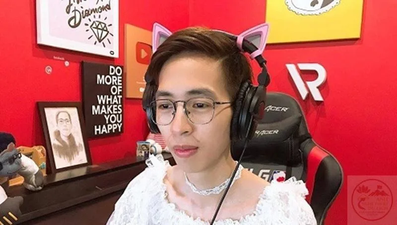 viruss streamer meme